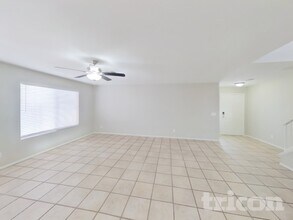 2881 Deep Creek Ln in Las Vegas, NV - Building Photo - Building Photo