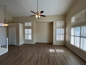 8038 S 54th Ln in Phoenix, AZ - Building Photo - Building Photo
