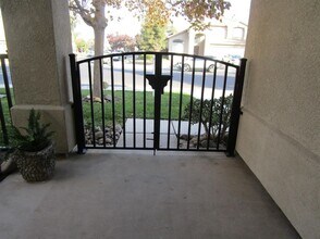 1011 Cardoza Rd in Los Banos, CA - Building Photo - Building Photo