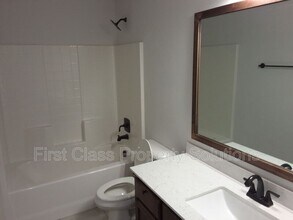 19616 Bolton Rd in Edmond, OK - Building Photo - Building Photo