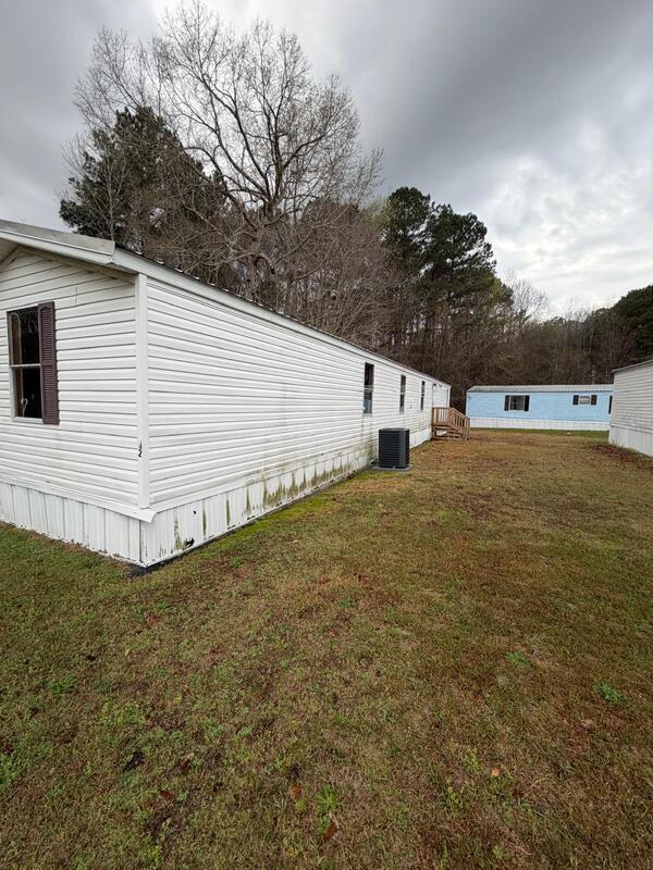 2241 Cattail Cir in Fayetteville, NC - Building Photo - Building Photo