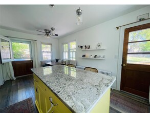 12 Parrott St in Cold Spring, NY - Building Photo - Building Photo