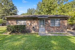 3801 Senator St in Texarkana, AR - Building Photo