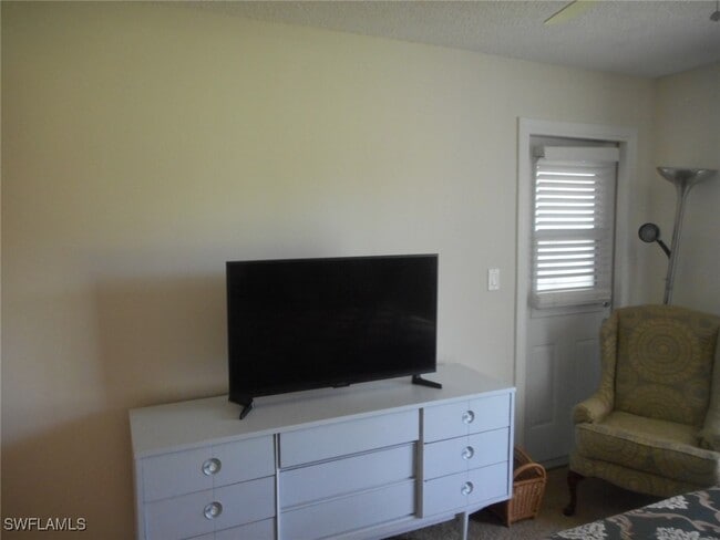 property at 259 Quail Forest Blvd