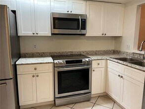 410 Poplar Ct in Maitland, FL - Building Photo - Building Photo