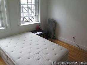 149 Park Dr, Unit 34 in Boston, MA - Building Photo - Building Photo