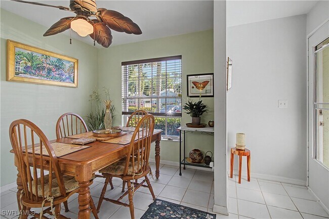 28201 Pine Haven Way in Bonita Springs, FL - Building Photo - Building Photo