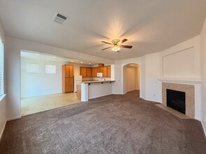 1288 Wildcat Dr in Merced, CA - Foto de edificio - Building Photo