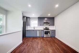 4718 Depew Ave in Austin, TX - Building Photo - Building Photo
