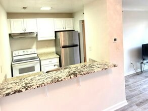 1260 Sugarwood Cir in Essex, MD - Building Photo - Building Photo