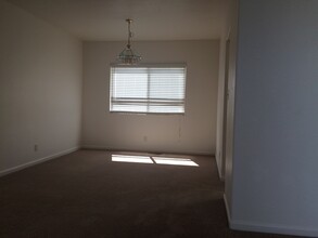 1575 Springfield in Reno, NV - Building Photo - Building Photo