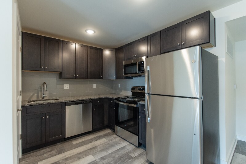 3209 Spring Garden St in Philadelphia, PA - Building Photo