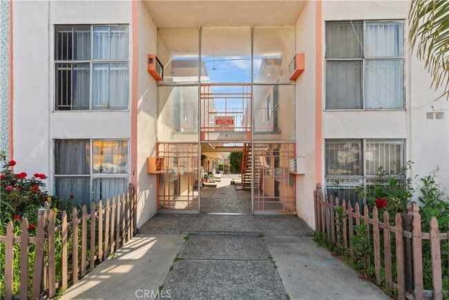 property at 141 South Ave 22
