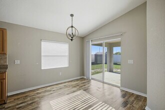 4986 SW 99th Pl in Ocala, FL - Building Photo - Building Photo