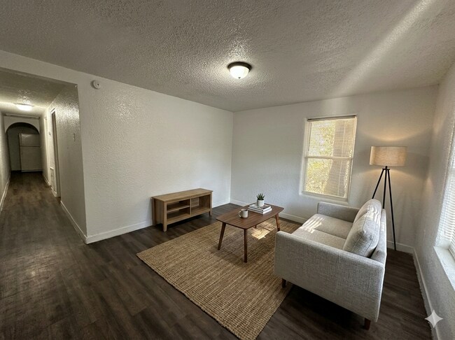 1629 W 31st St in Jacksonville, FL - Foto de edificio - Building Photo