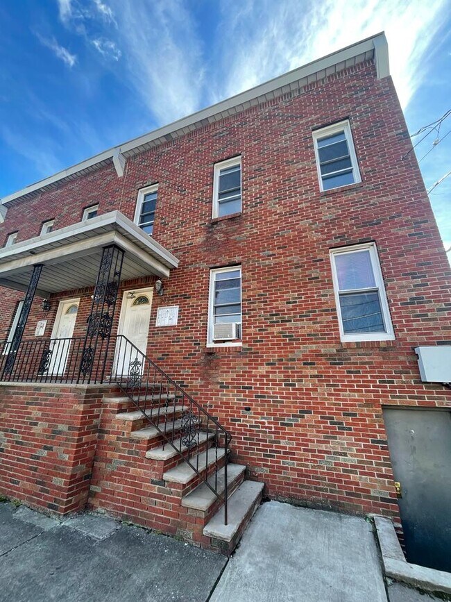 234 Niles St Rentals in Elizabeth, NJ