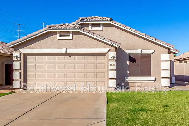 2016 E Catclaw St in Gilbert, AZ - Building Photo - Building Photo