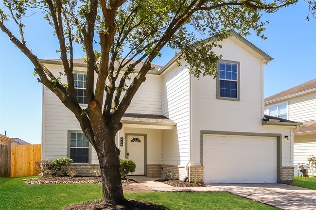 819 Grand Plains Dr in Houston, TX - Building Photo - Building Photo