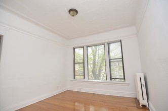 3945-59 N. Janssen Ave. in Chicago, IL - Foto de edificio - Interior Photo