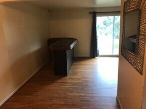 3895 Moorhead Ave in Boulder, CO - Building Photo - Building Photo