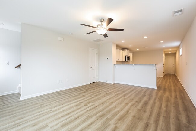 219 Royal Wy in Pendleton, SC - Building Photo - Building Photo