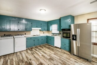 3001 Green Grove Cir NE in Tuscaloosa, AL - Building Photo - Building Photo