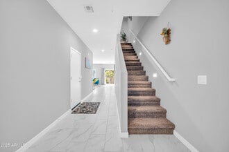 8326 N 22nd Ln in Phoenix, AZ - Building Photo - Building Photo