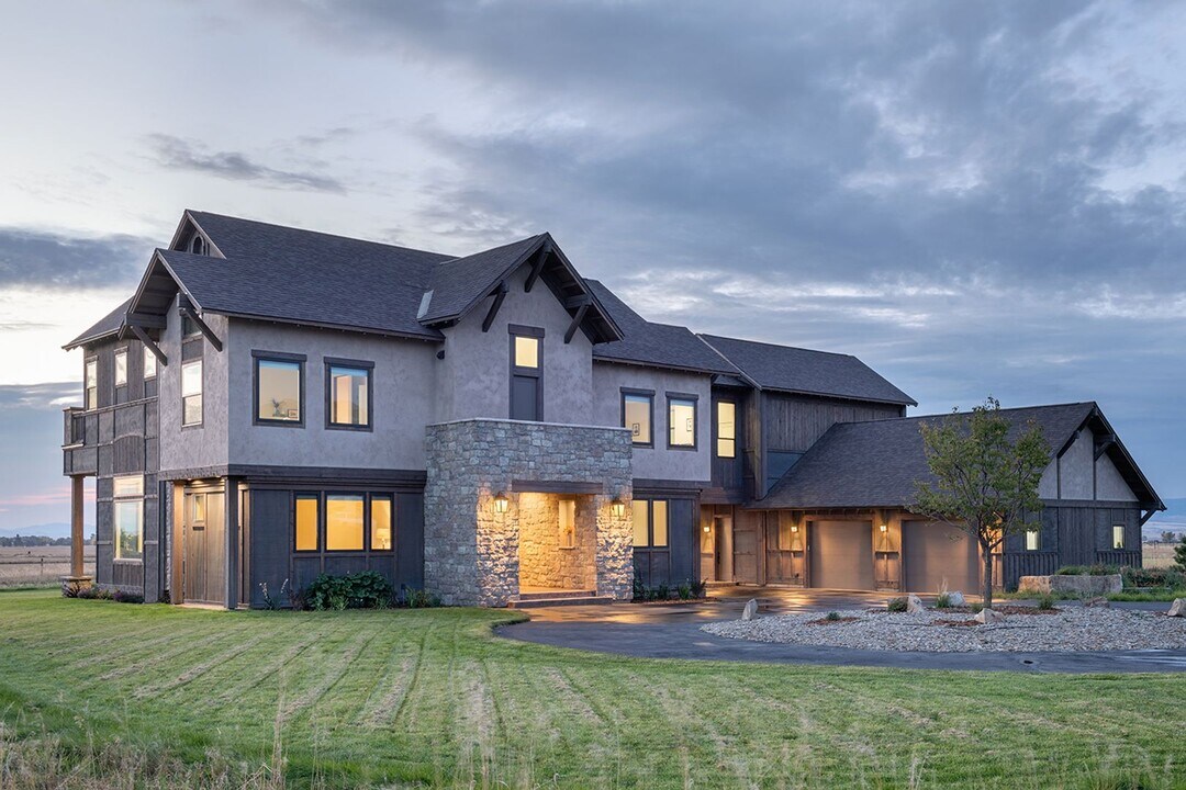 259 Prairie Glen Way in Belgrade, MT - Foto de edificio