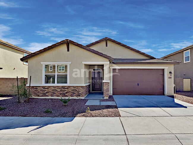 property at 5925 W Columbine Dr