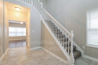 3482 Hickory Ln in Amelia, OH - Building Photo - Building Photo