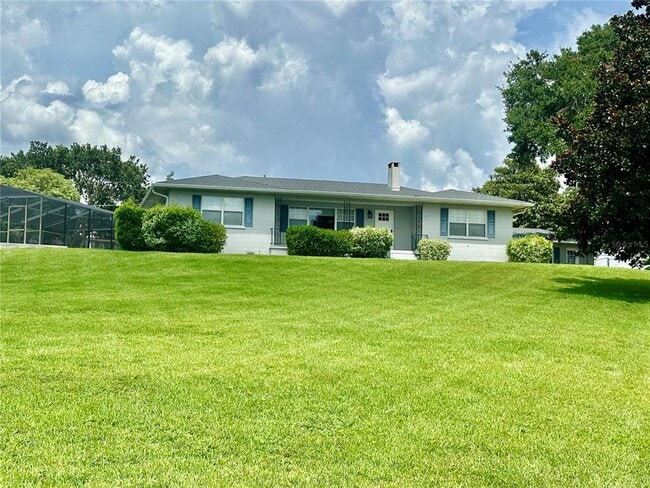 1300 Lake Ariana Blvd