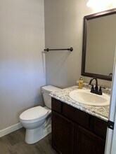 1959 N Travis Ln in Post Falls, ID - Foto de edificio - Building Photo