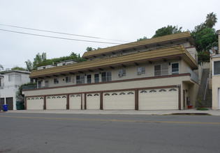 1912 San Diego Ave in San Diego, CA - Foto de edificio - Building Photo