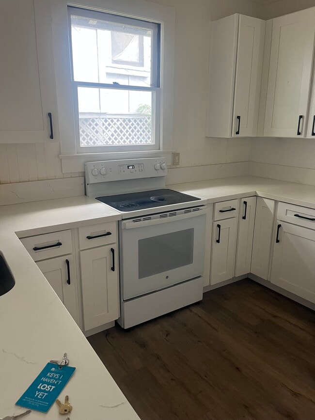 property at 216A Iolani Ave