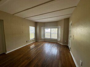 3821 Maplewood Ave in Austin, TX - Building Photo - Building Photo