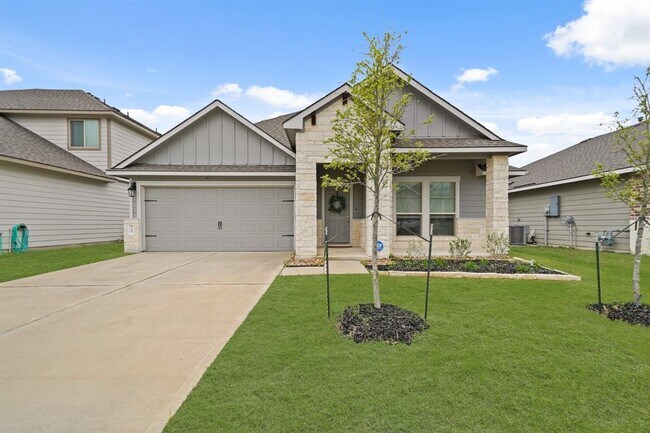 1160 Natchez Dr in College Station, TX - Building Photo - Building Photo