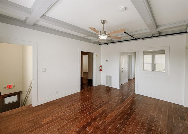 1120 NW 51st St in Oklahoma City, OK - Foto de edificio - Building Photo