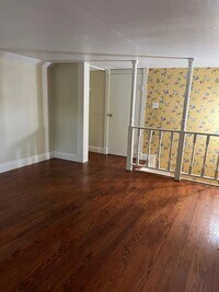 2504 Pine Tree Dr photo'