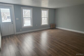 143 Tyler St in Buffalo, NY - Building Photo - Building Photo