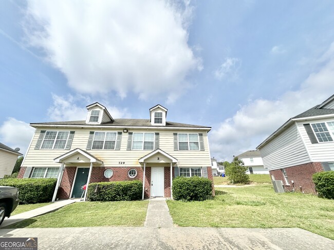 729 Wheel House Ln