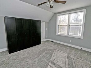 1576 Greenway Ave in Columbus, OH - Building Photo - Building Photo