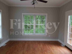 1911 Chestnut Oak Ln in Charleston, SC - Building Photo - Building Photo