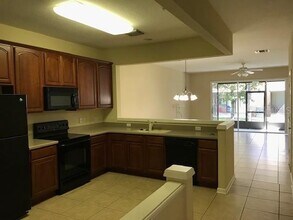 2865 Polana St in Orlando, FL - Building Photo - Building Photo