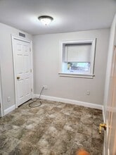 1462 Old Orchard St, Unit 1 in White Plains, NY - Building Photo - Building Photo