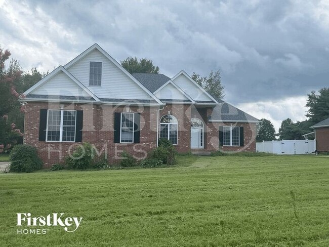 property at 3146 Southpoint Dr