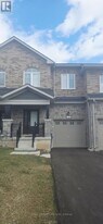 136 Sapphire Wy in Thorold, ON - Building Photo