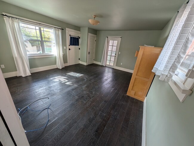 1451 Coronado Ave in Long Beach, CA - Building Photo - Building Photo