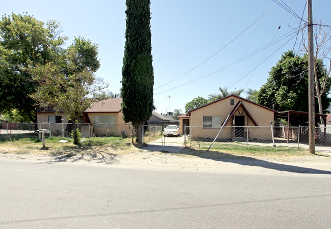 1324 Canal St in Modesto, CA - Building Photo - Building Photo