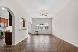 4205 Graceland Dr in Deer Park, TX - Building Photo - Building Photo