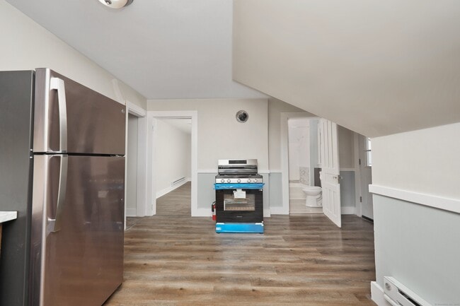 143 Tremont St in Ansonia, CT - Building Photo - Building Photo